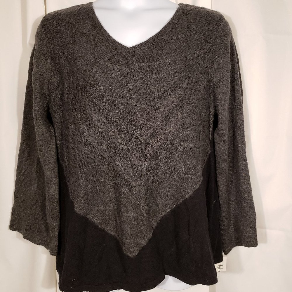 Style & Co Plus Light Knit Sweater  Black & Grey